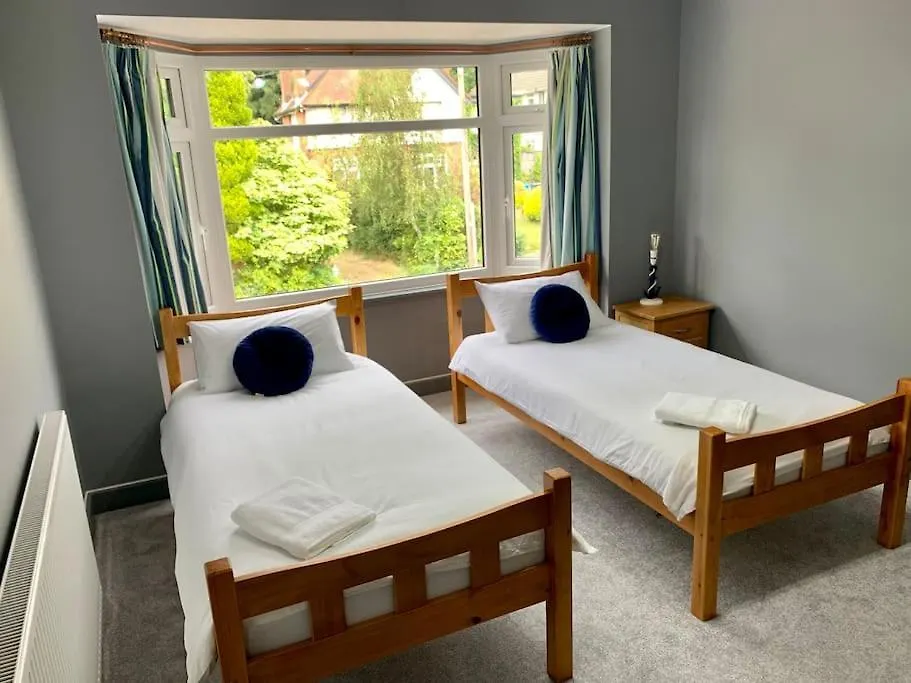 Holiday home Modern 3 Bedroom Home In Coy Pond, Poole